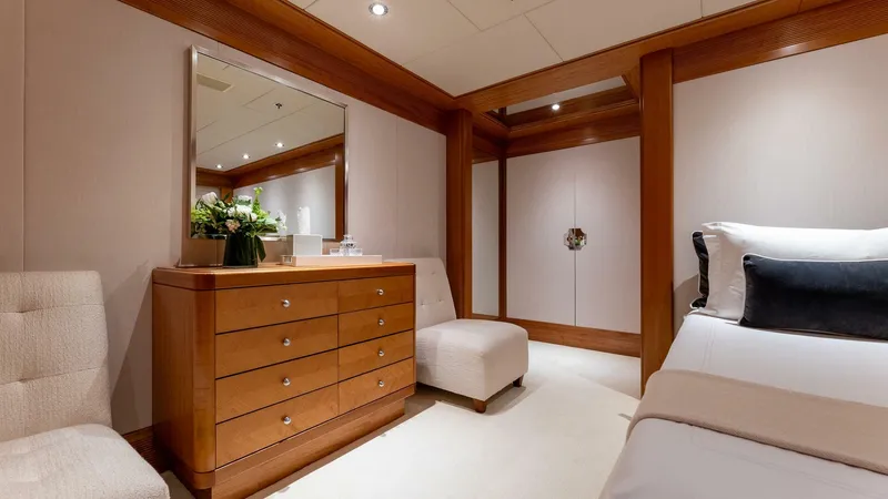 Slide: The Image of 2003 170 Feadship 51.8M "Amanti" - 4274038