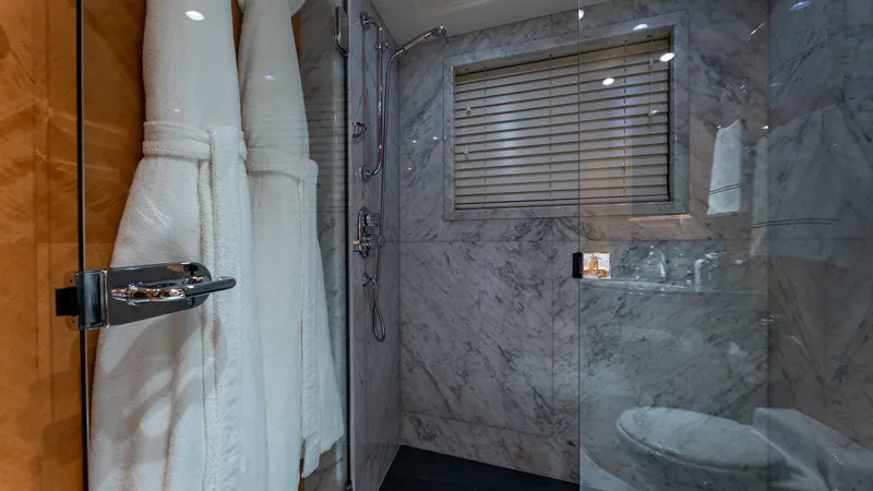 Slide: The Image of 2003 170 Feadship 51.8M "Amanti" - 4274054