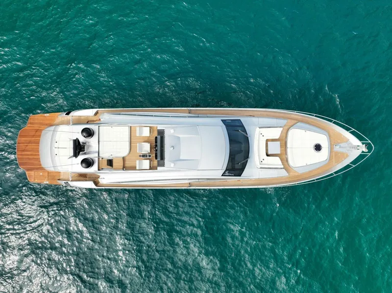 Slide: The Image of Pershing Express Cruiser 2017 - 4147722