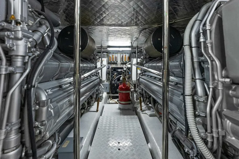 Slide: The Image of Pershing Express Cruiser 2017 - 4147734