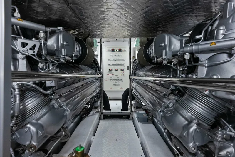 Slide: The Image of Pershing Express Cruiser 2017 - 4147736