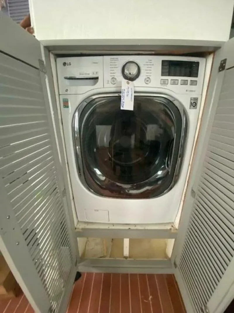 Slide: The Image of Marine Management 48 1976 - 4141508