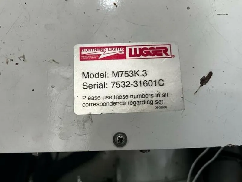 Slide: The Image of Northshore Novi Flybridge Trawler 2004 - 4142147