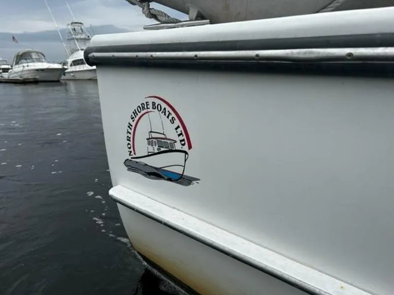 Slide: The Image of Northshore Novi Flybridge Trawler 2004 - 4142153