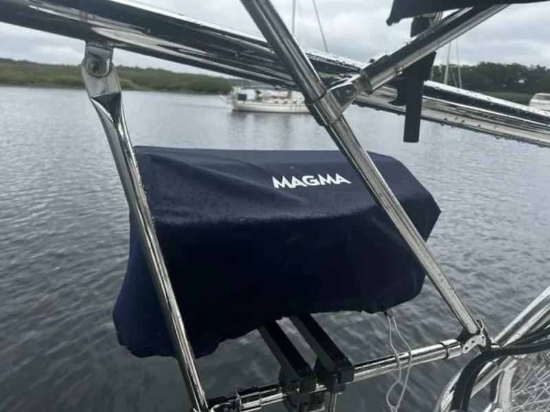 Slide: The Image of Hunter 41 2000 - 4142483