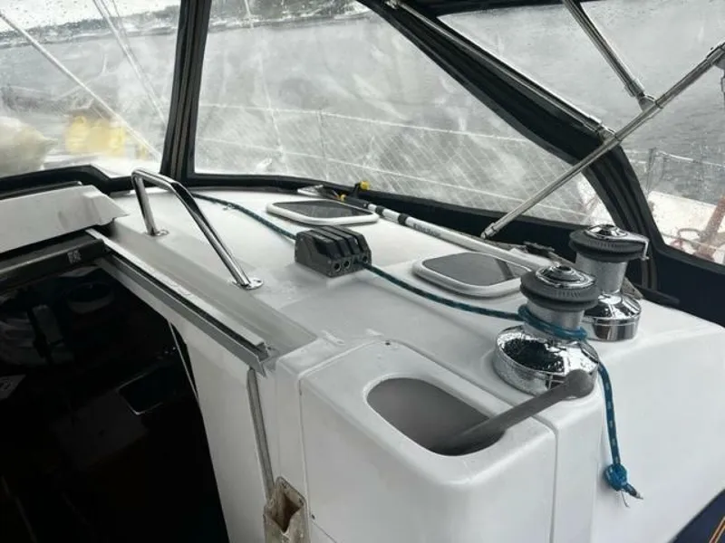 Slide: The Image of Hunter 41 2000 - 4142515