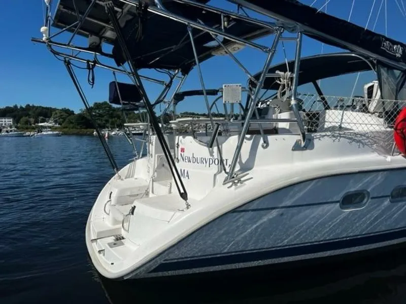 Slide: The Image of Hunter 41 2000 - 4142526