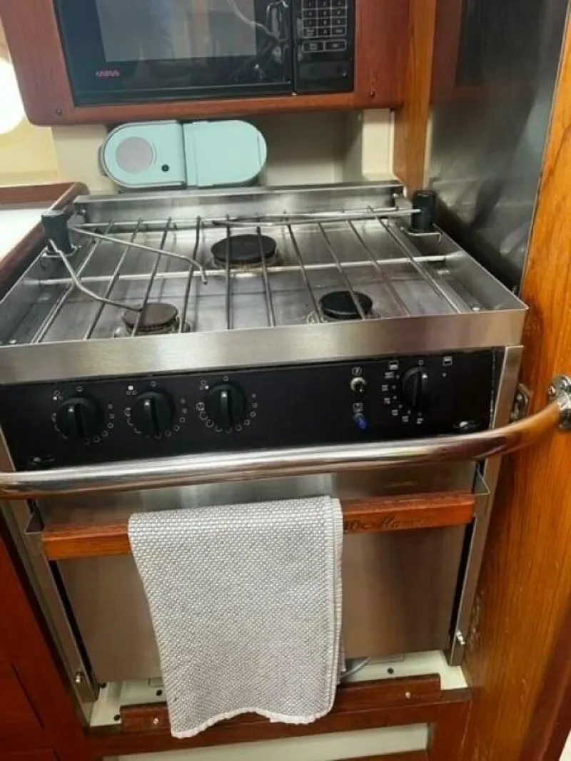 Slide: The Image of Hunter 41 2000 - 4142523