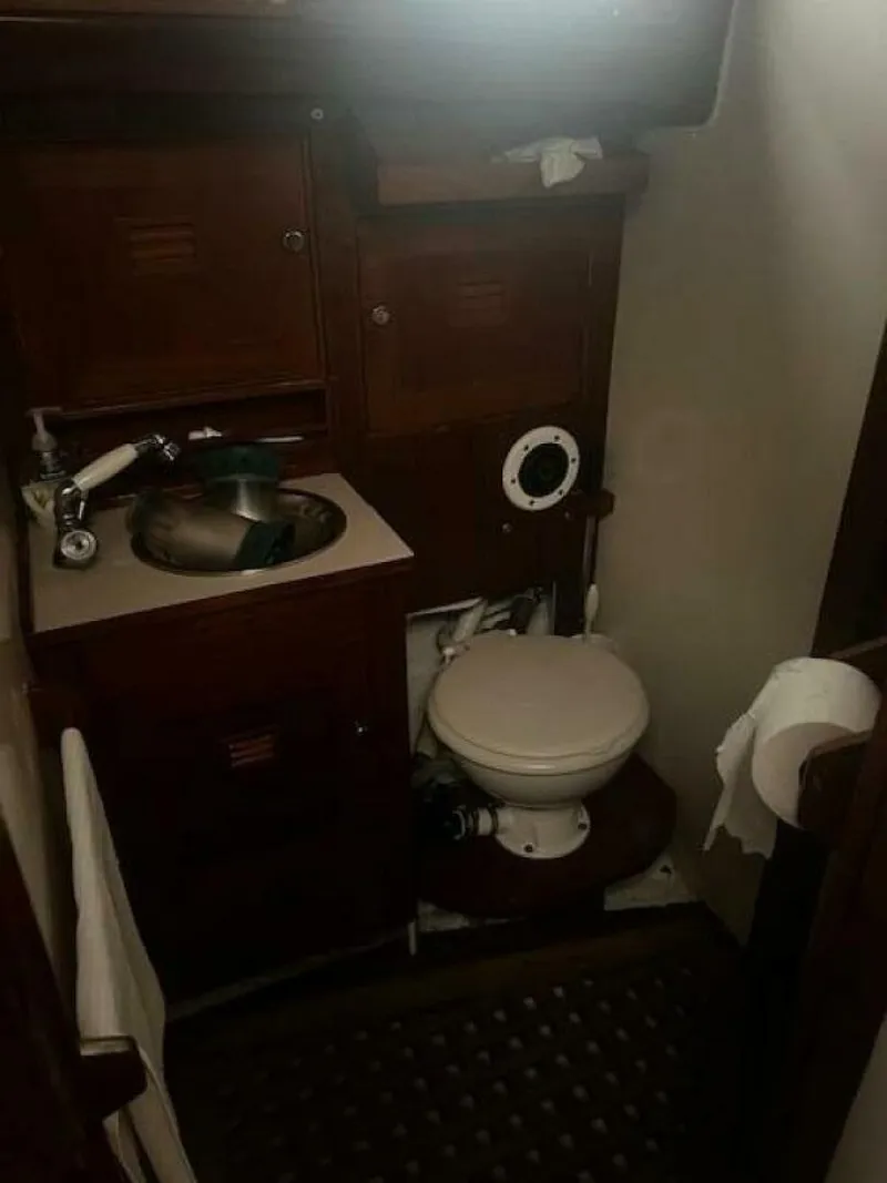 Slide: The Image of Cheoy Lee 40 1970 - 4149076