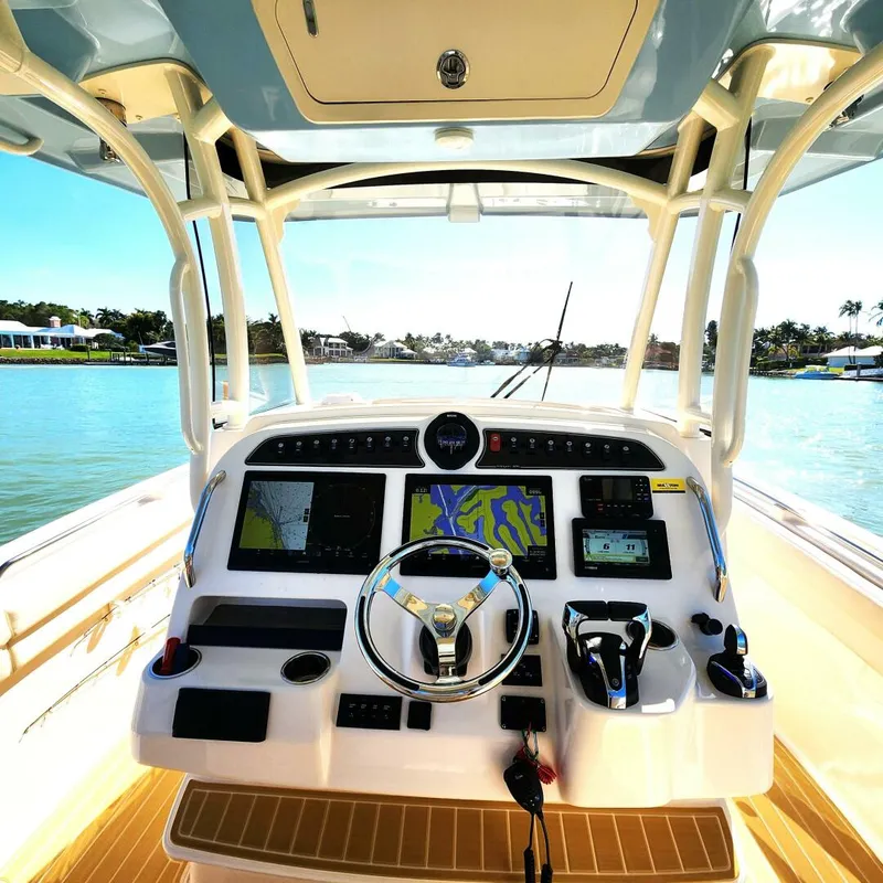 Slide: The Image of Grady-White 326 Canyon 2022 - 4154927