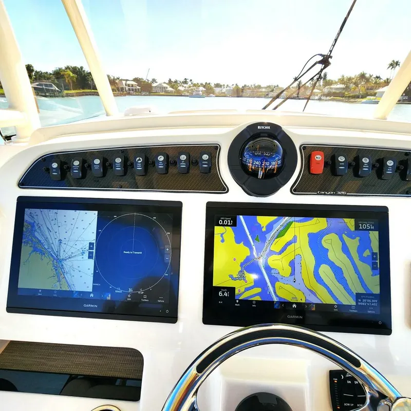 Slide: The Image of Grady-White 326 Canyon 2022 - 4154934