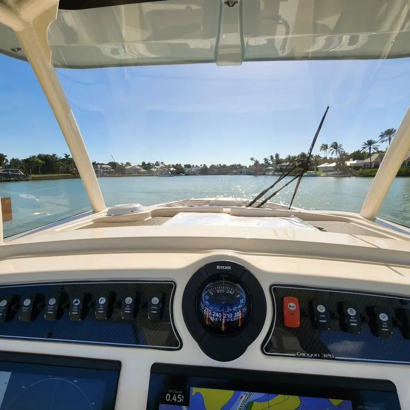 Slide: The Image of Grady-White 326 Canyon 2022 - 4154937