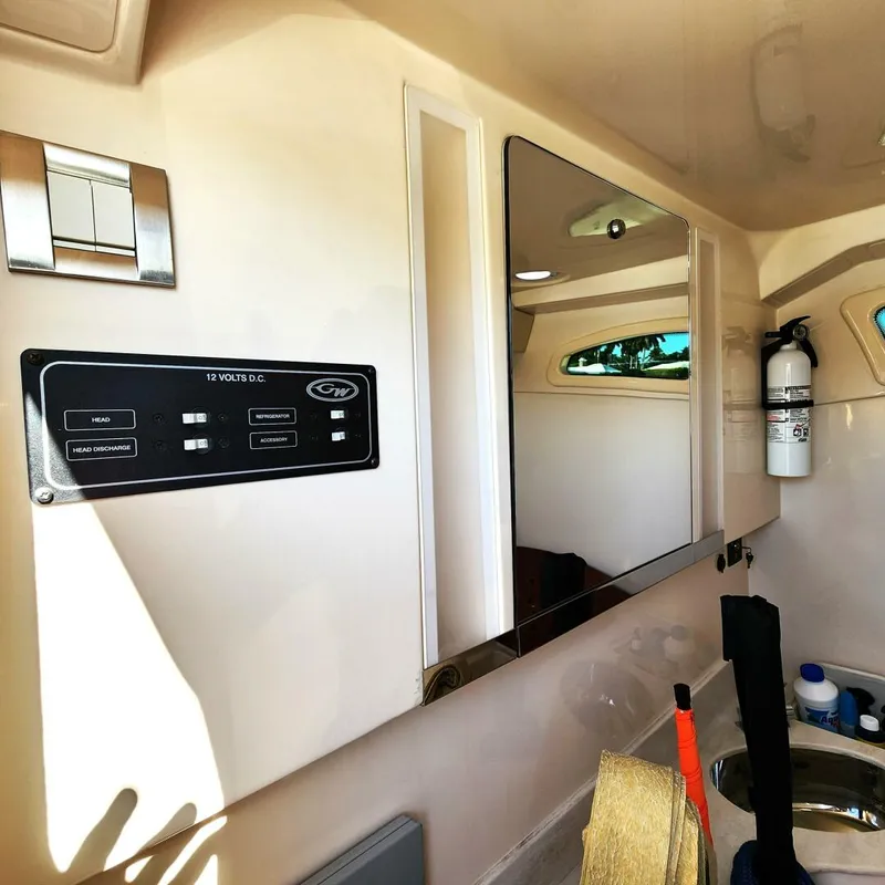 Slide: The Image of Grady-White 326 Canyon 2022 - 4154950