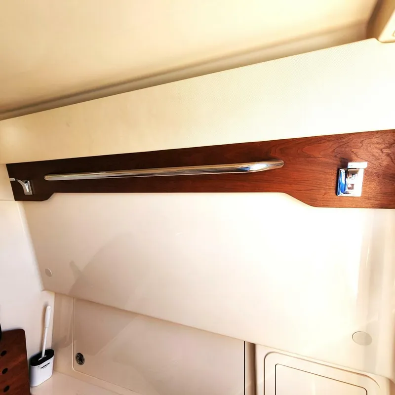 Slide: The Image of Grady-White 326 Canyon 2022 - 4154949