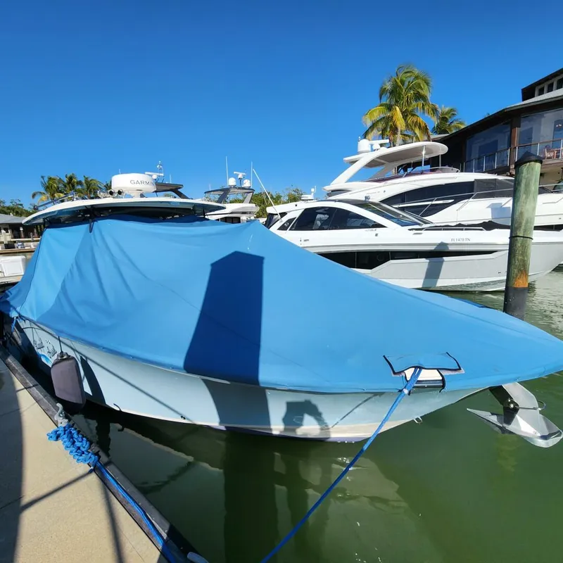 Slide: The Image of Grady-White 326 Canyon 2022 - 4154952