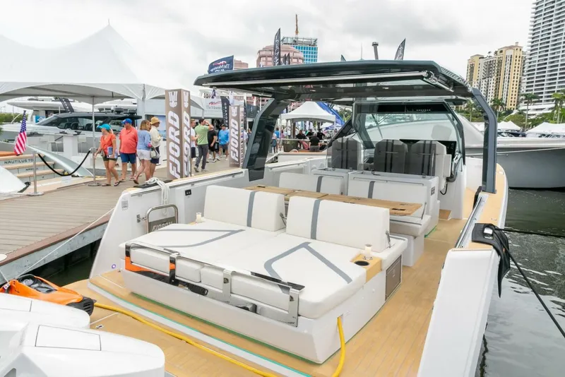 Slide: The Image of Fjord 39 XP 2024 - 4282945