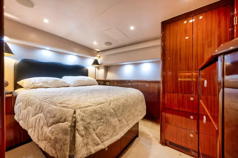 Slide: The Image of Master Stateroom - 4159587