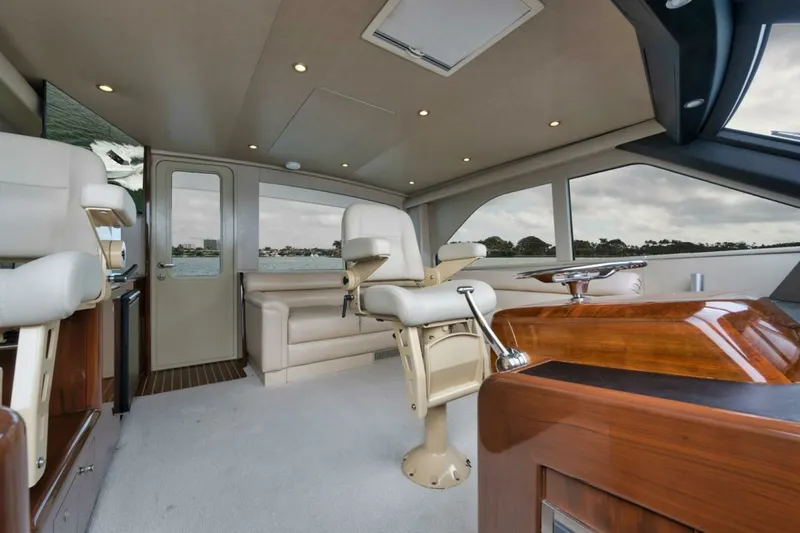 Slide: The Image of Viking 52 Smooth Operator-Salon 2007 Viking 52 Sport Coupe Smooth Operator - 7652636