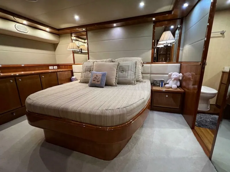 Slide: The Image of Bertram 67 2004 - 4164292