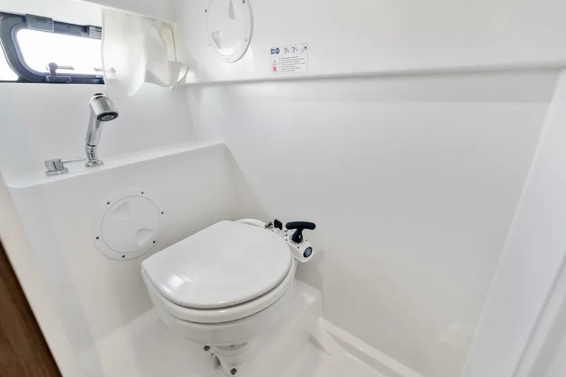 Slide: The Image of Beneteau Flyer 9 SUNdeck 2027 - 4985200