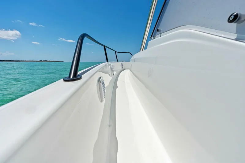 Slide: The Image of Beneteau Flyer 9 SUNdeck 2027 - 4985163