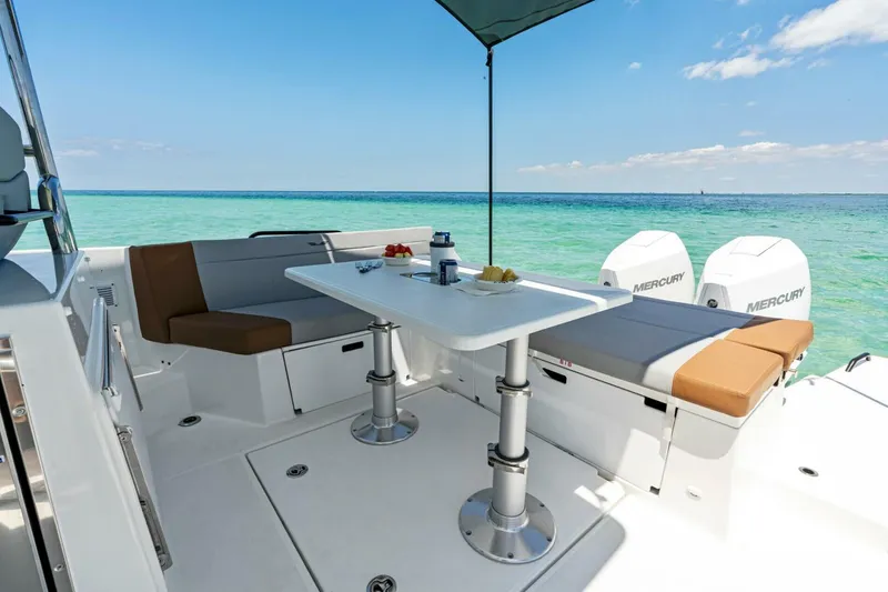 Slide: The Image of Beneteau Flyer 9 SUNdeck 2027 - 4985181