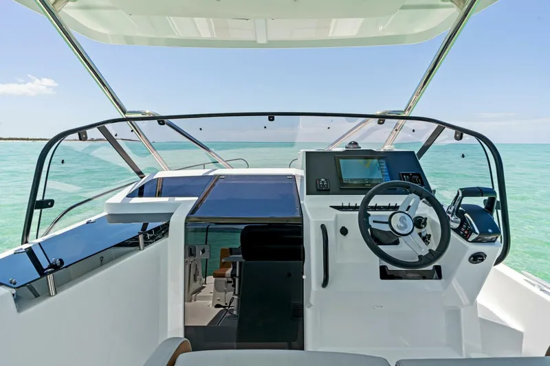 Slide: The Image of Beneteau Flyer 9 SUNdeck 2027 - 4985178