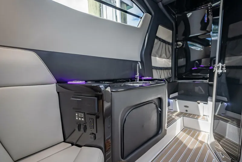 Slide: The Image of Nor-Tech 500 Sport 2023 - 4169641