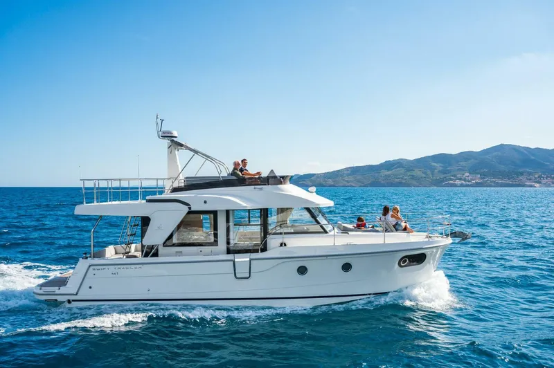Slide: The Image of 2025 BENETEAU Swift Trawler 41 - 4981728