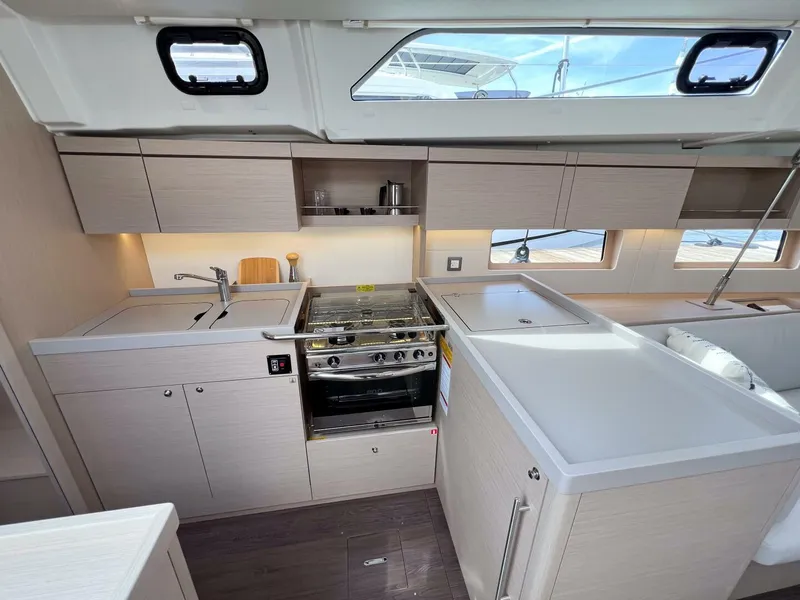 Slide: The Image of Beneteau Oceanis 46.1 2024 - 4369197