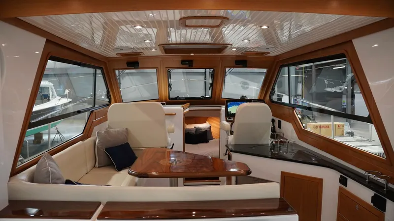 Slide: The Image of True North 34 2024 - 5718820