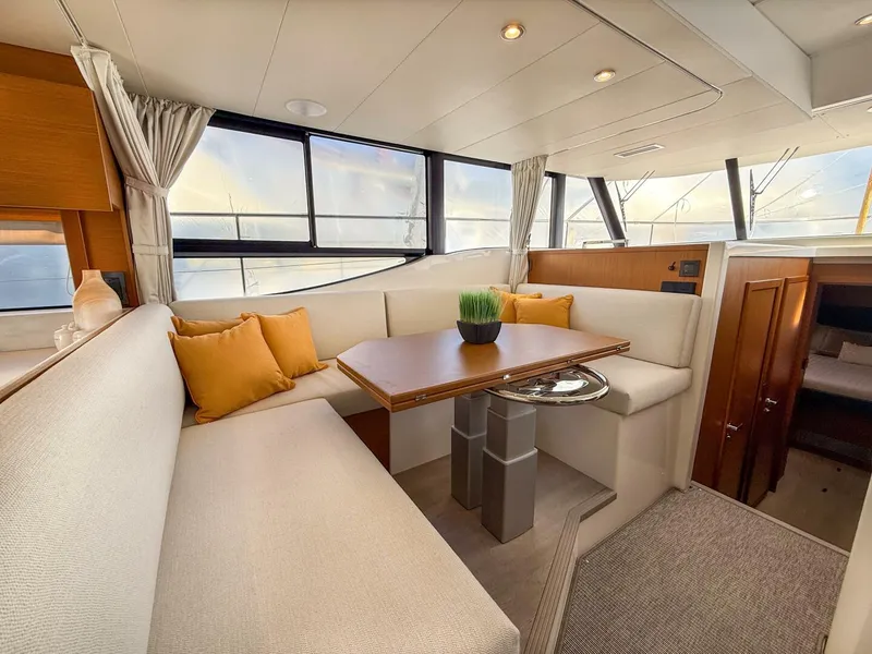 Slide: The Image of BENETEAU Swift Trawler 48 - 5204649