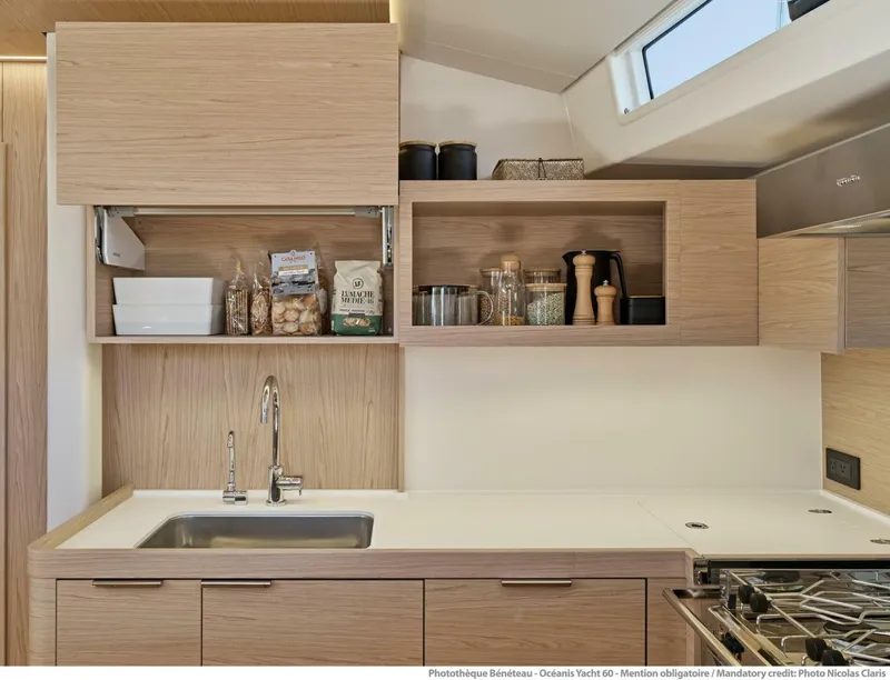 Slide: The Image of BENETEAU Oceanis Yacht 60 - 4190123