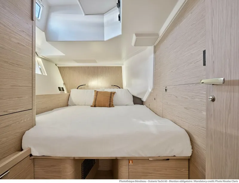 Slide: The Image of BENETEAU Oceanis Yacht 60 - 4190133