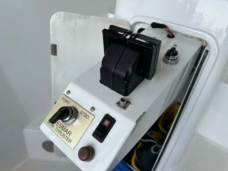 Slide: The Image of West Bay Pilothouse 1993 - 4172474