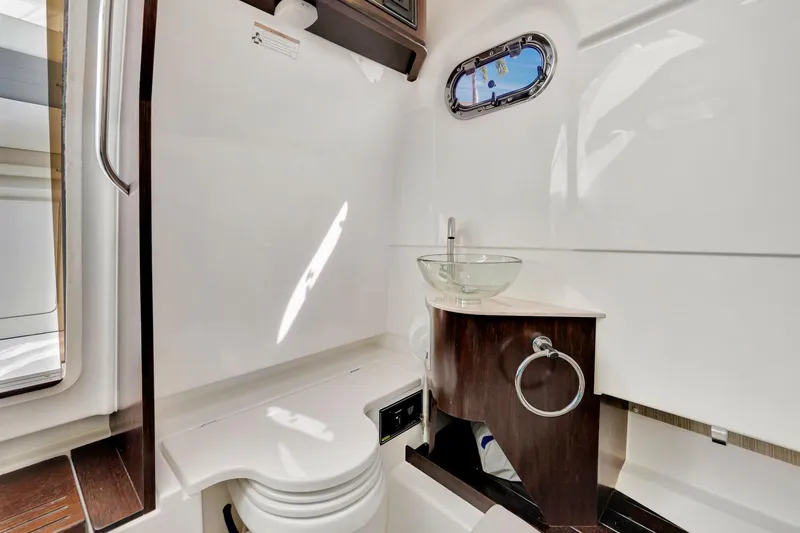 Slide: The Image of Pursuit S 328 2022 - 4174731