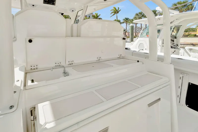 Slide: The Image of Pursuit S 328 2022 - 4174742