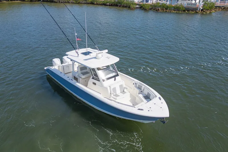 Slide: The Image of Pursuit S 328 2022 - 4174600