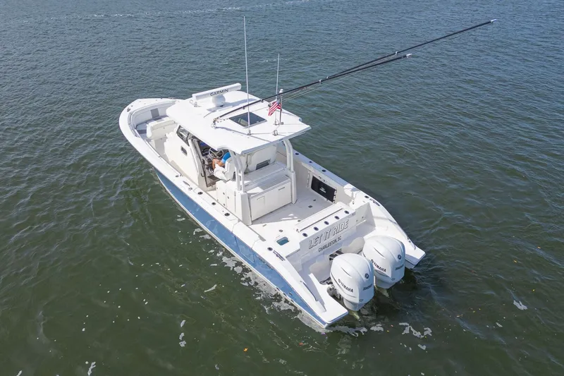 Slide: The Image of Pursuit S 328 2022 - 4174622