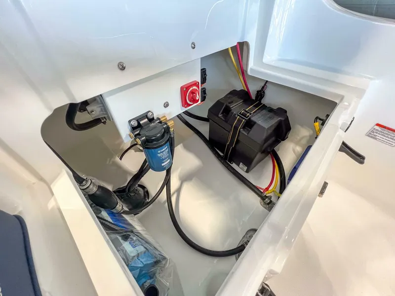 Slide: The Image of 2023 Nautilus 13 DLX - 4174654