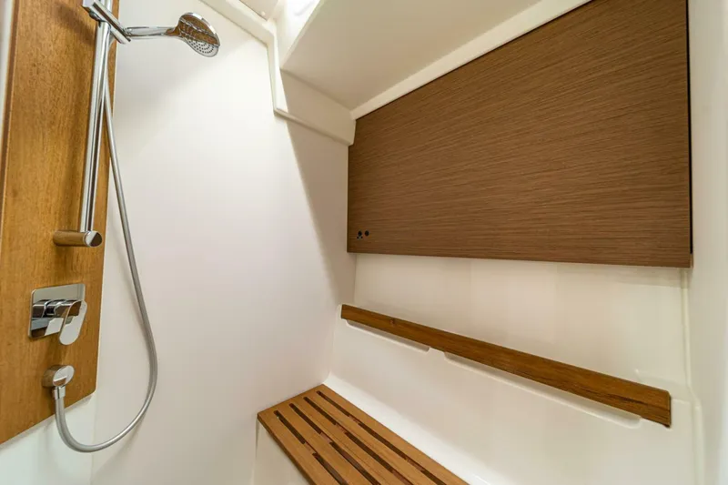 Slide: The Image of 2025 BENETEAU Oceanis Yacht 54 - 4175510