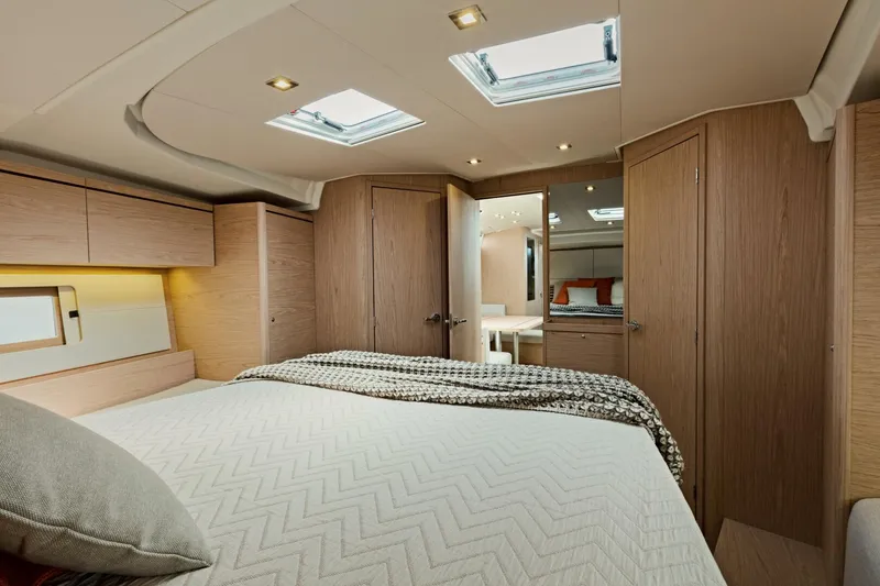 Slide: The Image of BENETEAU Oceanis 51.1 - 5102743