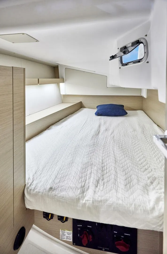 Slide: The Image of 2026 Oceanis 34.1 - 5888143