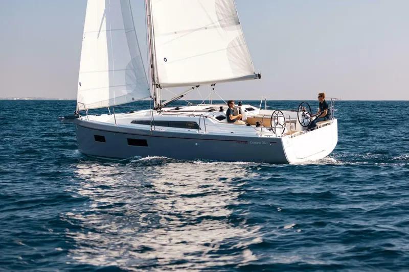 Slide: The Image of 2026 Oceanis 34.1 - 4178064