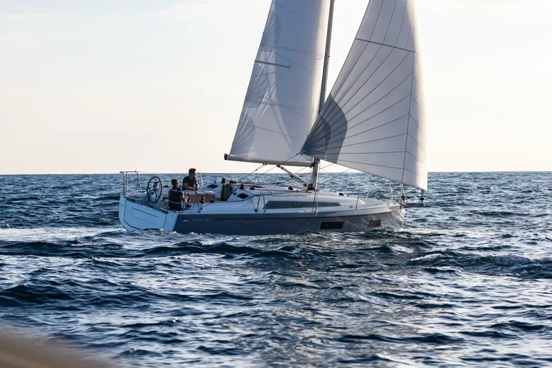 Slide: The Image of 2026 Oceanis 34.1 - 5888149