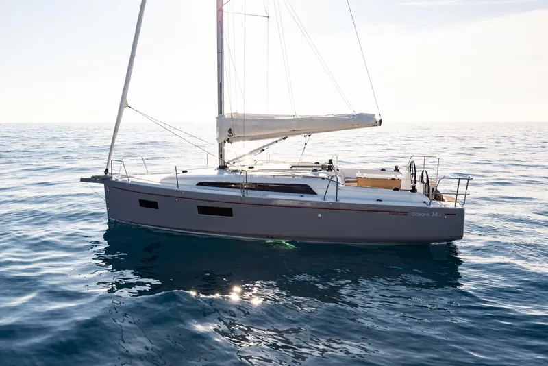Slide: The Image of 2026 Oceanis 34.1 - 5888153