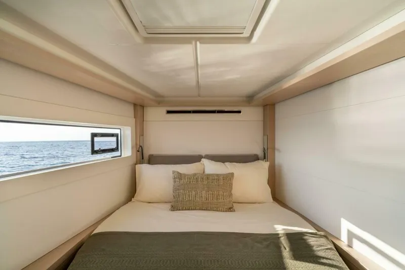 Slide: The Image of 2022 lagoon 46 - 4180389