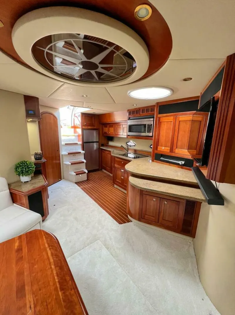 Slide: The Image of Cruisers 560 Express 2011 - 4180556