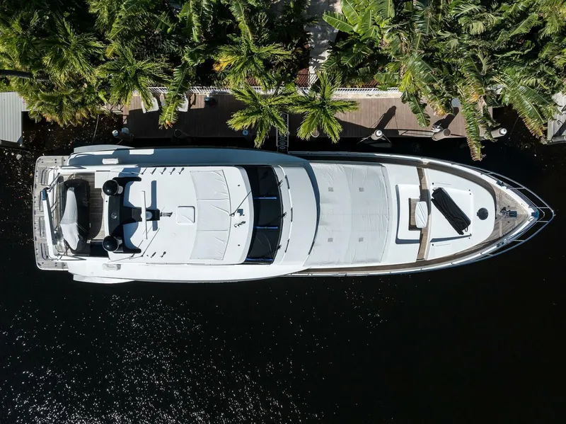 Slide: The Image of Hampton 830 Euro 2014 - 4184751