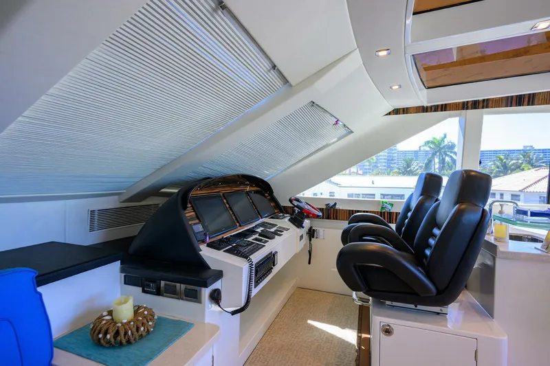 Slide: The Image of Hampton 830 Euro 2014 - 4184962